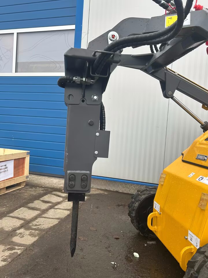 Ketten-Kompaktlader JKL480- 23 PS RATO Motor-Minibagger & Hoflader  Mieten